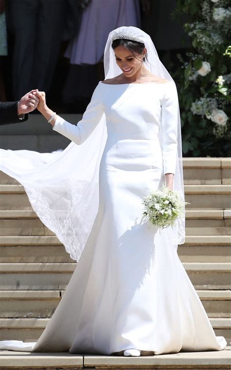 gonna givenchy meghan|Meghan Markle's Royal Wedding Dress: The Bride .